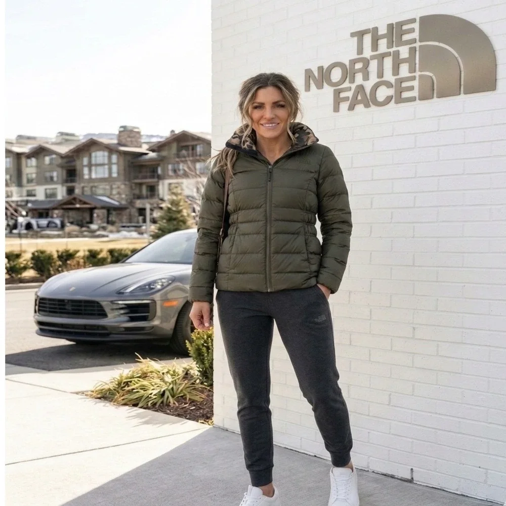 🚨The North Face💛‎ 💚💛Womens 550 Down Puffer Jacket Olive Green Camo Trim XS